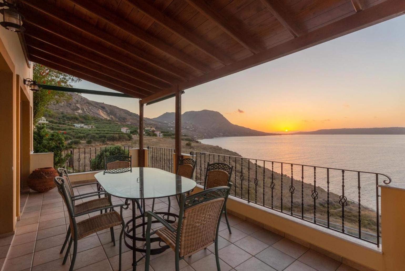 Villa Souda Bay View *